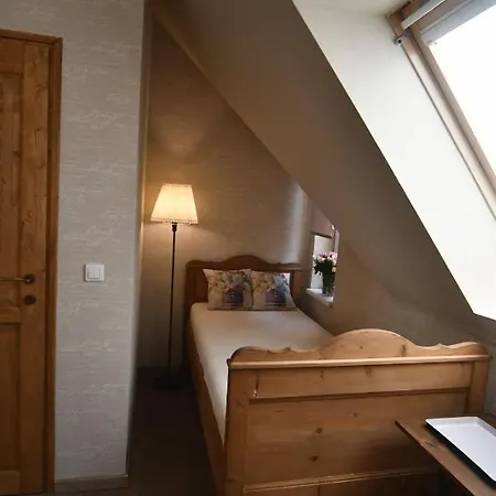Tulipán Panzió Bed & Breakfast