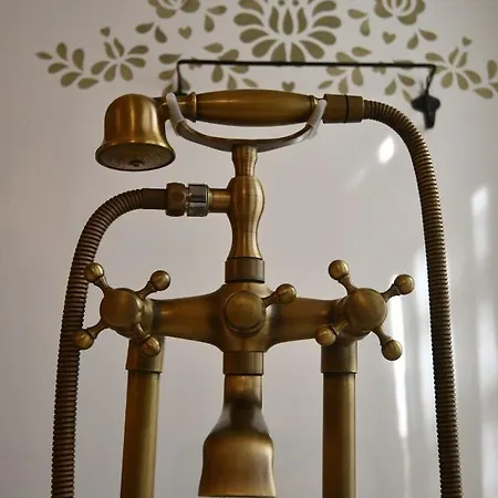 Tulipan Panzio ベッド・アンド・ブレックファスト