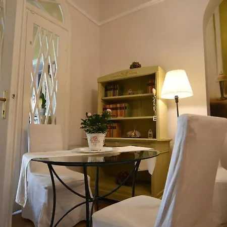 Tulipan Panzio ベッド・アンド・ブレックファスト