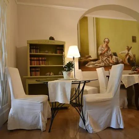 Tulipan Panzio Nocleg ze śniadaniem