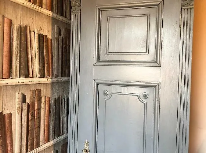 Tulipán Panzió Bed and breakfast
